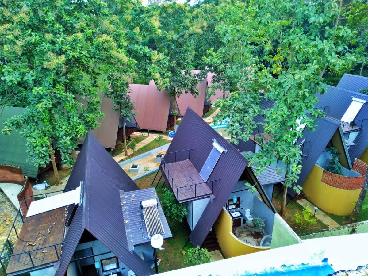 Kottawatta River Bank Resort Udawalawe Exterior foto